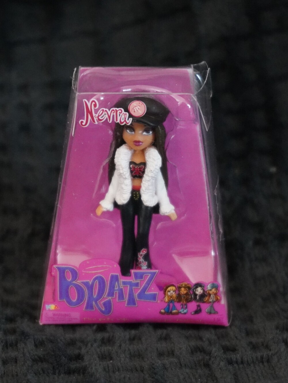 MGA Miniverse Bratz Minis Series 1 Nevra Formal Funk / First Edition Figure New
